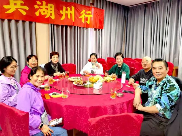 相约在湖州,相聚在梦萦——记原福空医院老战友2025年湖州行