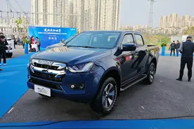 新车 | 售价11.98万元起/搭载3.0T柴油机，庆铃五十铃T30探险家上市图片