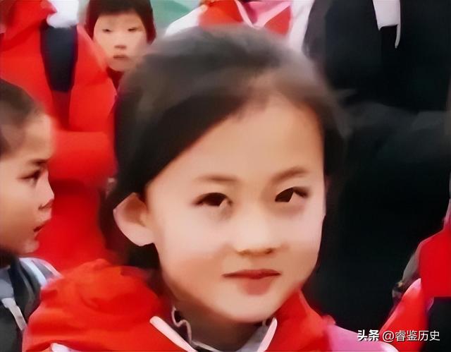 给钱都不要？宁夏一笑成名拒绝百万签约的小女孩	，现在成了这样