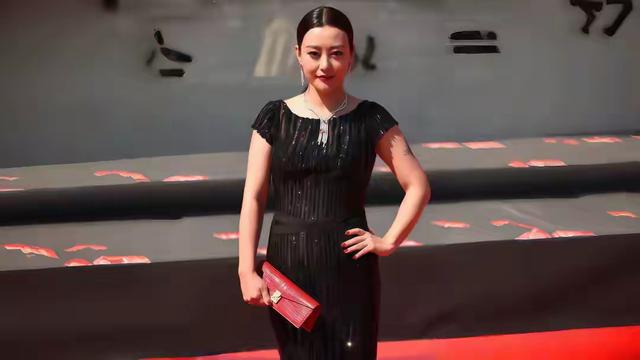 中国最丰满的6位女星，美的各有千秋，她们的身材也太犯规了