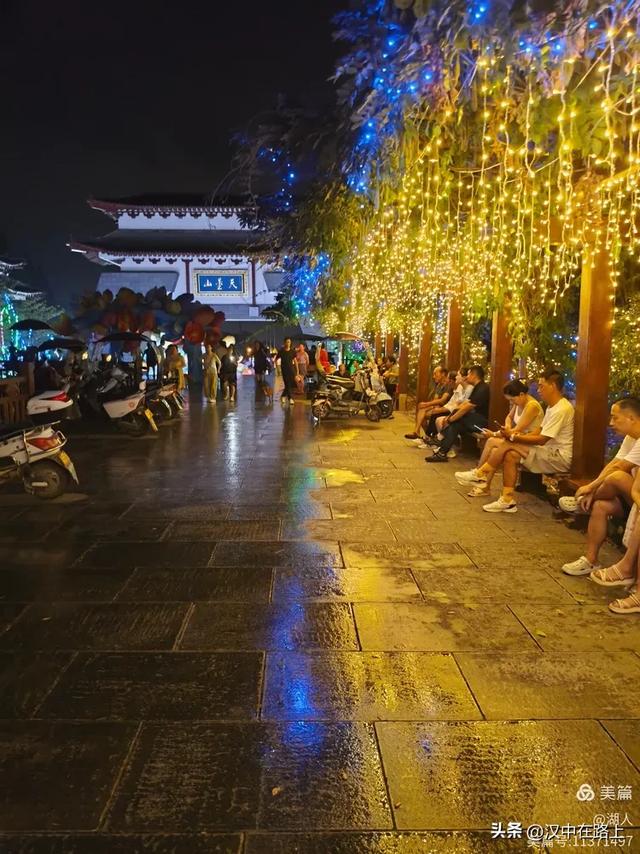 当光影遇上森林,汉中的夏夜如此动人清凉!