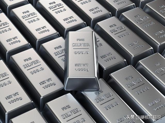 40年来最大暴涨，美国掀起抢银大战，中国直接把白银当稀土管控