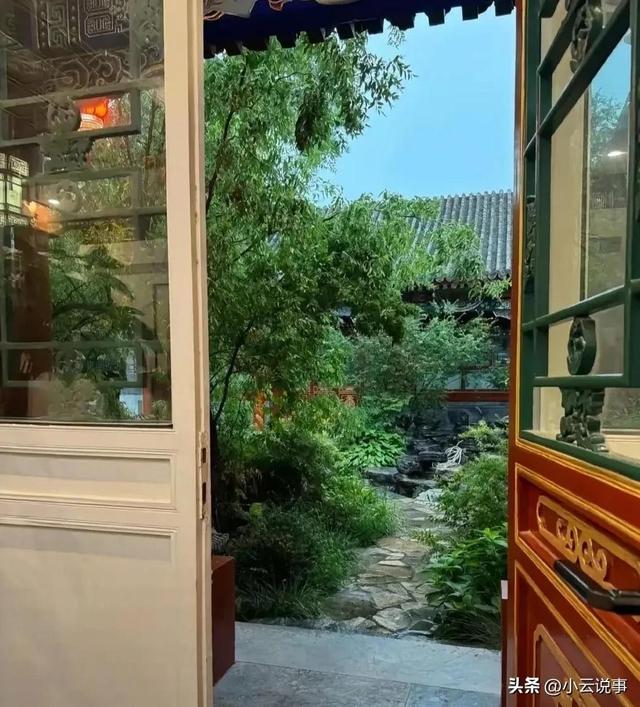李湘终于晒出北京小院，古色古香似现实版大观园