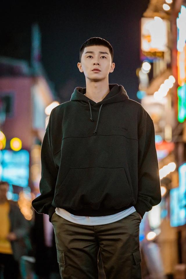 最新排名！2025年最帅的10位韩国男星票选出炉，玄彬冲进前3名