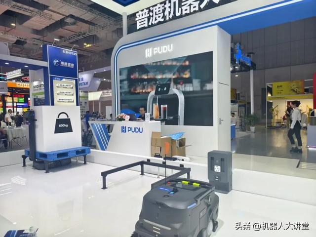 2025工博会现场：库卡、安川、越疆、埃斯顿等20家机器人头部企业