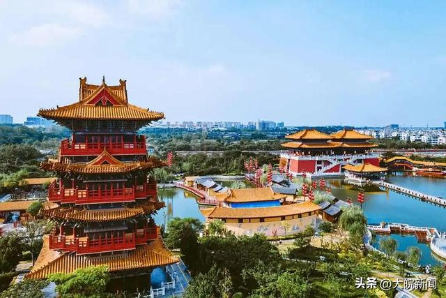 清明上河园：全国教师 全部免费 教师节快乐