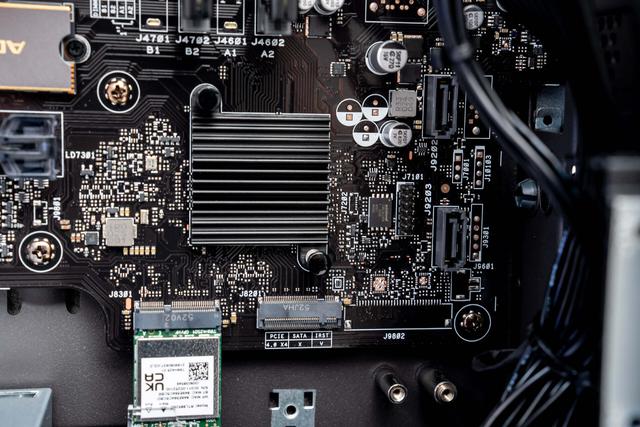 整机享国补！华硕天选6X Ultra 265F+5060Ti游戏主机测评