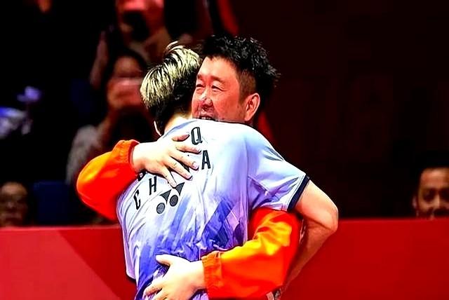 2-0夺冠！中国队终于赢了，10年，等了整整10年，终于等到这一刻