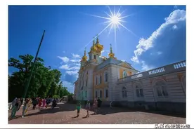 她，一生拥有23个情人，上半身属于体制内，下半身属于娱乐圈图片