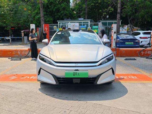 比亚迪为何聚焦这四款战略车型