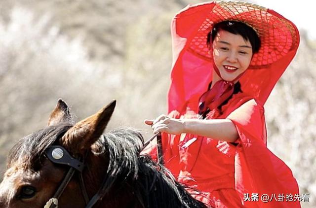 演都不演了！贺娇龙离世仅9天，离谱的事出现	，吴京、成龙都遭殃