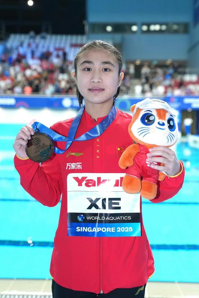 广东跳水小将谢佩玲世锦赛首秀圆满