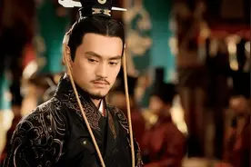 东汉演义：刀、枪、戟、锤、镗、槊使用第一人各是谁？图片