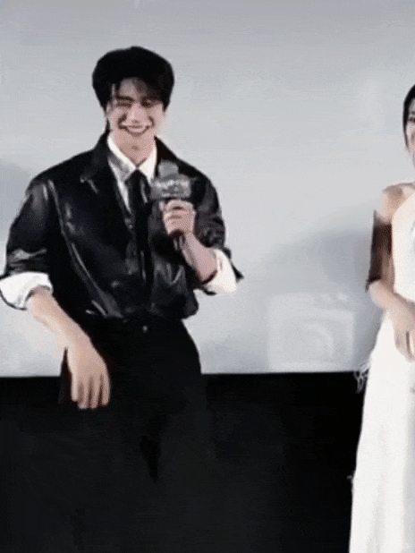 这对姐弟恋…这么甜的吗？我倒看看多好磕？