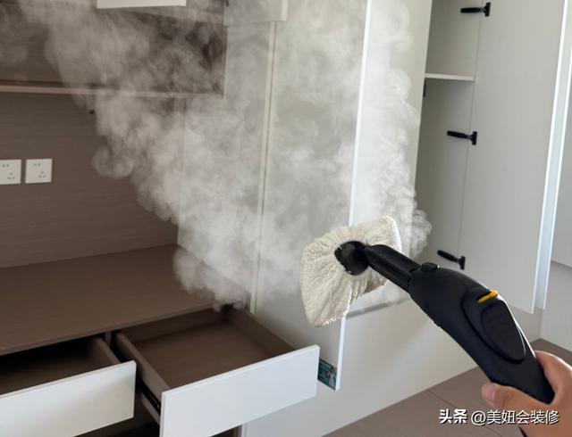 开荒保洁别再花冤枉钱！这5款工业电器搬家里，好用到拍大腿！