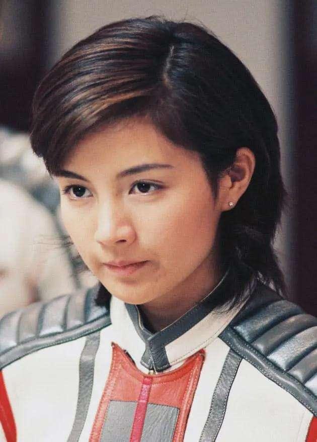 《迪迦奥特曼》中有哪些好看的女性角色?