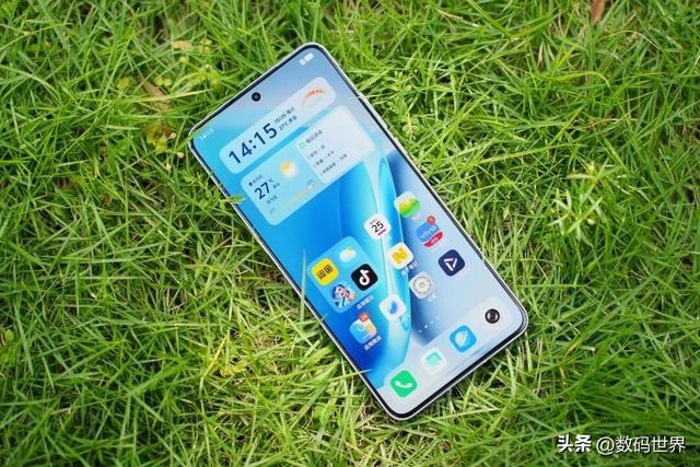 预算2500左右，“最值得入手”的四款手机