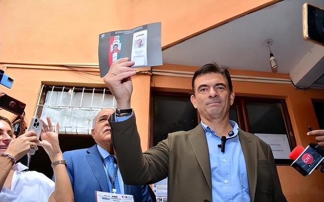 对华合约全部撕毁！中国又一伙伴背后捅刀子	，骗走了20亿倒向美国