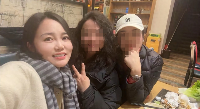 货车冲进奶茶店后续！两位女性被压死 仅30多岁，颜值很高长相漂亮