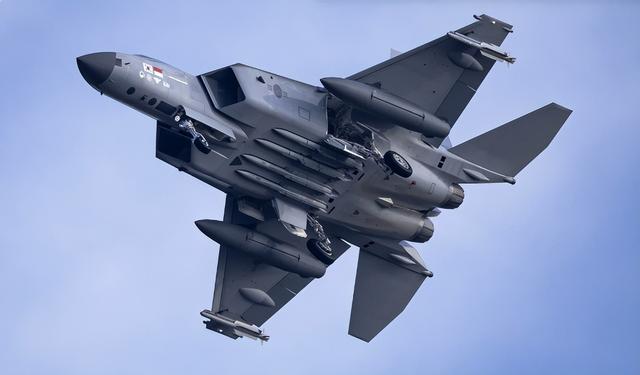 回国就和菲律宾签协议，李在明在南海问题上	，给中方使了个绊子