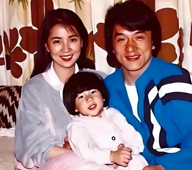 儿子无用、女儿流浪，71岁的成龙，终是为自己的年少轻狂付出代价
