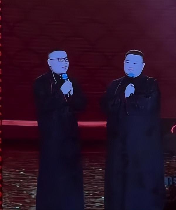 一场演唱会彻底印证岳云鹏真实人品，原来为他撑腰的，不止郭德纲