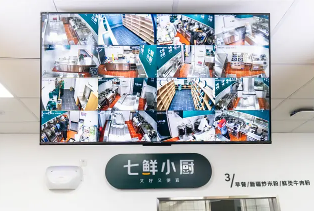 王冲直播带话刘强东：请手下留情，放条活路吧！外卖大战白热化！