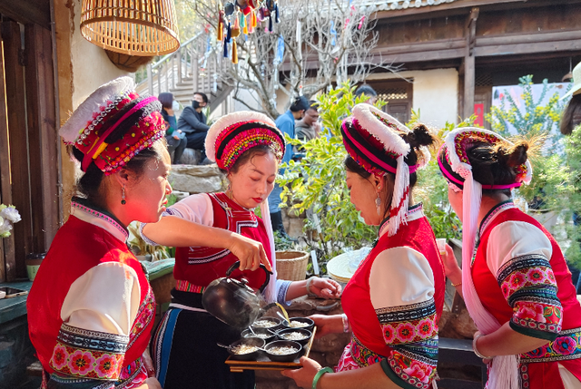 跟着非遗游云南 探手艺 觅美食 赏风景