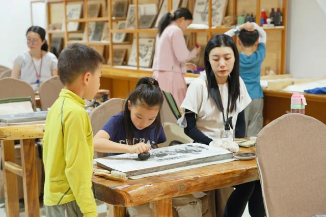 敦煌阳关秋游攻略：文化、历史与自然的体验之旅