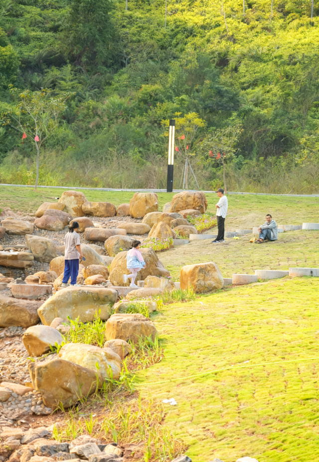 走！怀集人遛娃散步就去这...