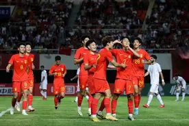 今日！热身赛U19国足VS伊拉克，大连英博小将毛伟杰+曲格平出战图片