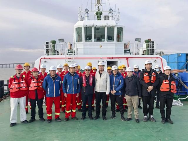 新装备入列！正力拖7200马力全回转拖轮抵靠平潭基地