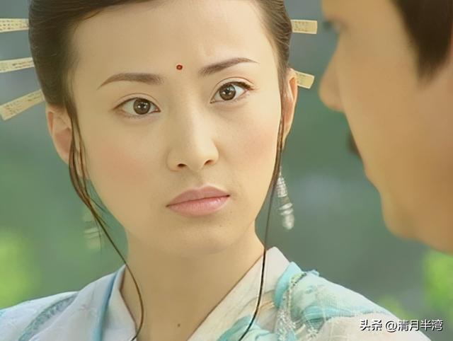 再看03版《倚天屠龙记》：得亏是她演赵敏，不然真压不住这群绝色