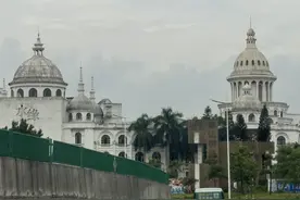 满满回忆！番禺“白宫”开拆，已陪伴街坊近三十年图片