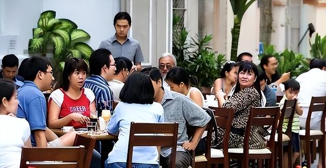 失去中国市场后，大量水果烂地里卖不出去，现在开始后悔得罪中国