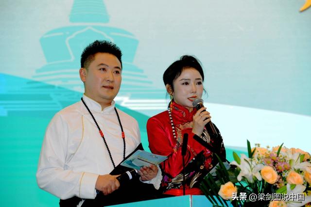 “圣境甘南·心灵之旅”夏河县文旅招商推介暨颁奖典礼在兰州举行