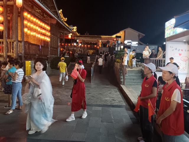 相思小镇“非遗新生八桂漫游计划活动”志愿服务活动