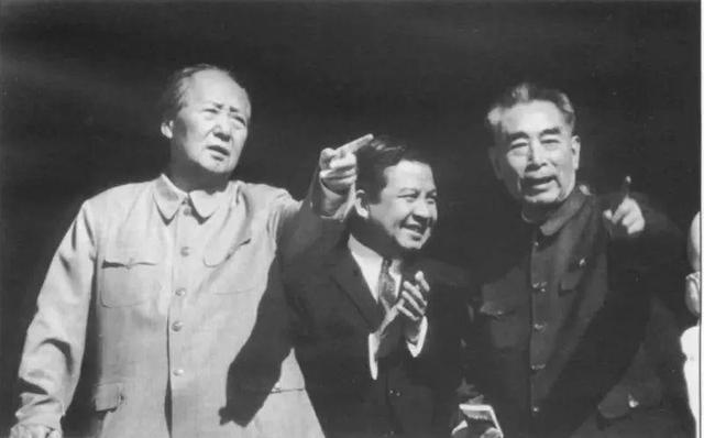 伟人去世十年后的1986年，薄一波预言：以后毛主席的地位还会更高