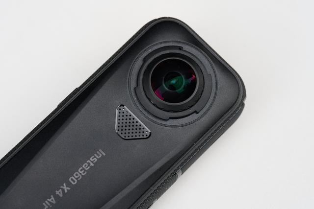 影石Insta360 X4 Air首发评测：2399元起，掀全景相机大众化元年？