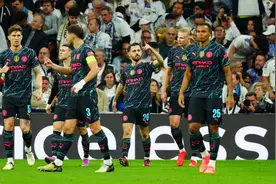 3-3，2-2！欧冠疯狂一夜：皇马世界波绝平曼城，阿森纳战平拜仁图片