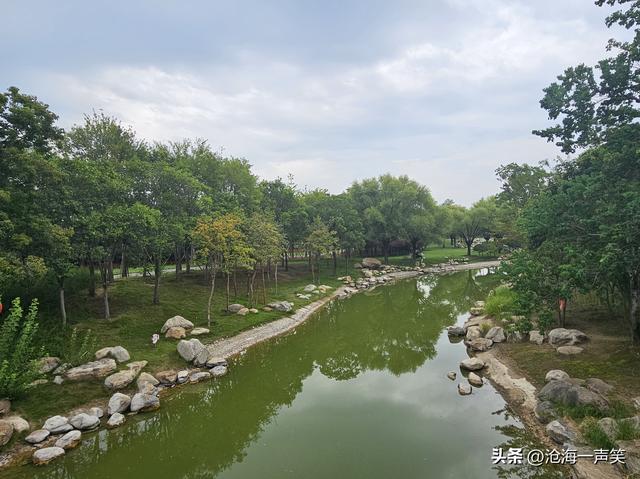苑陵故城，古人已远去，人无再少年，珍惜眼前人，永结同心锁