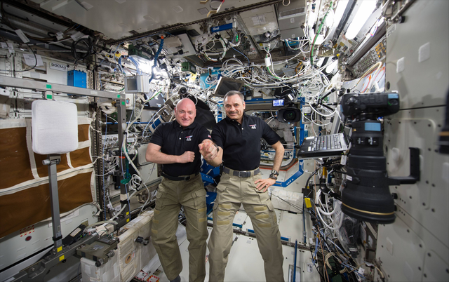 为什么美国禁止中国加入国际空间站，同时又允许其他国家加入？