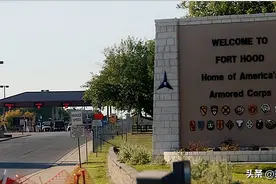 解析胡德堡枪击案中的FN57手枪及PDW武器图片
