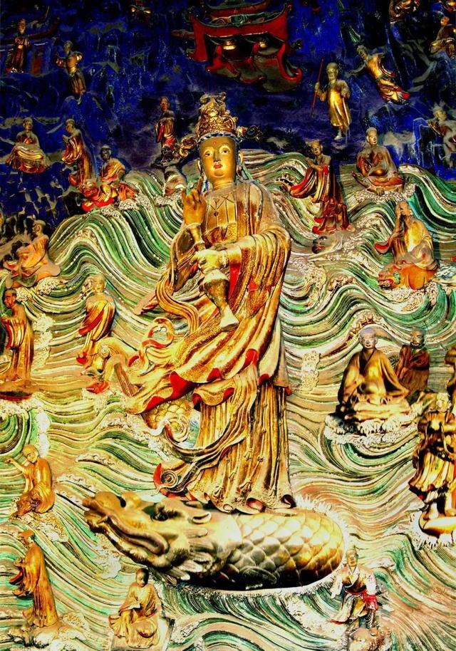 好洋盘！裸眼3D新津美景亮相东郊记忆→