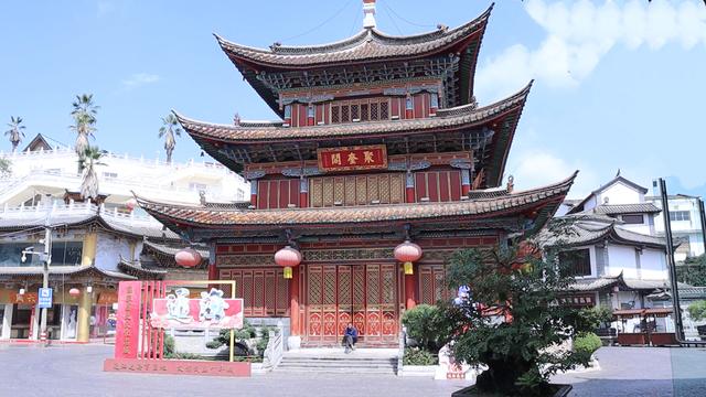 云南千年古镇，唐代开通国际贸易通道，四季如春旅居地，动车直达