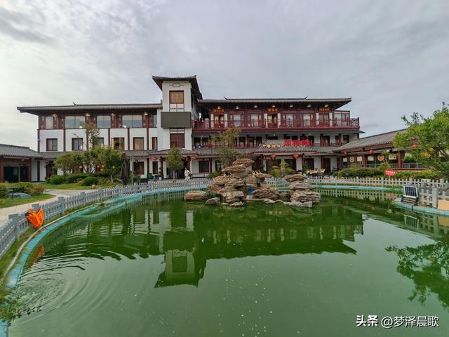 云梦陶楼庄园：一席山水人文的乡愁盛宴
