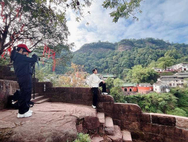 12位小红书博主挖到黄山秋日宝藏！9大私藏站点美到跺脚 | 皖美秋日