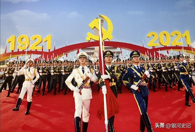 张自轩婚礼现场，新娘很强势两次拒绝他的亲密动作，岳父实力不菲