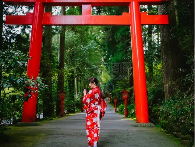 日本的“人种改良”：号召女性杂婚“借种”，强制改变后代基因