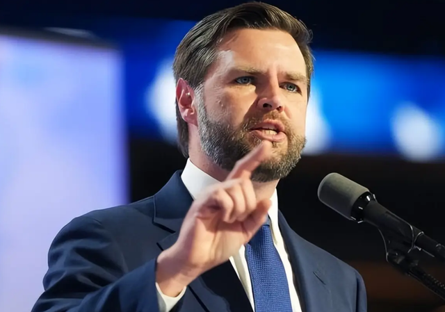 果然不出中国所料：刚回到国内，特朗普就收到到坏消息，太尴尬了